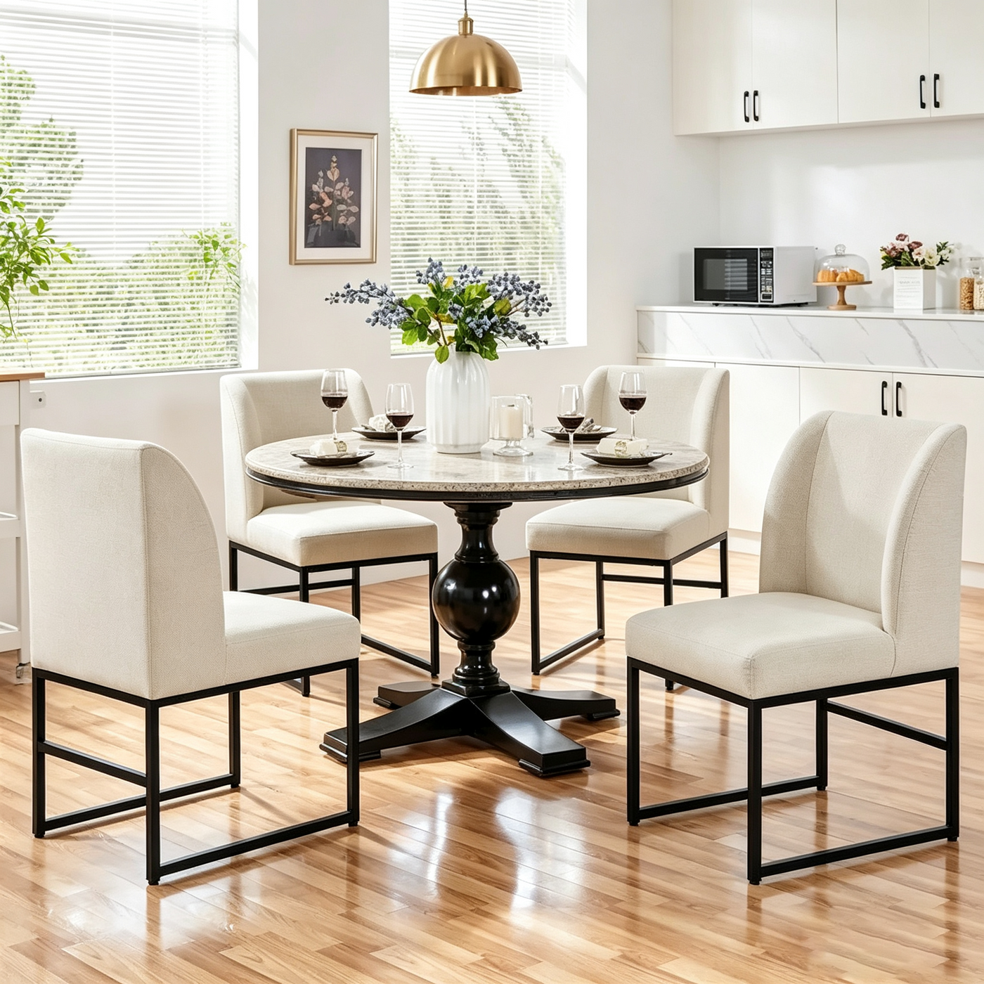 Chaise de salle à manger